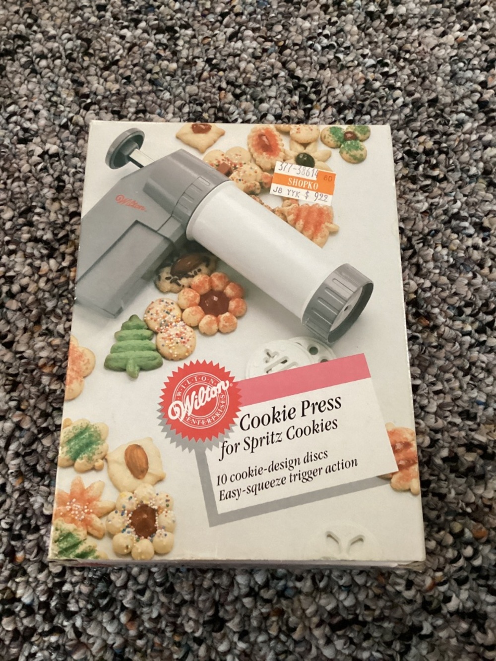 Assorted Kitchen Items - Picture 13 of 15